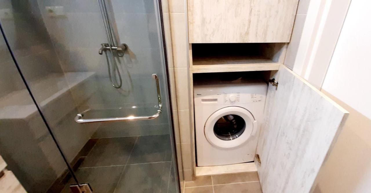 Alliance Palace Sea View Apartment Batumi Ngoại thất bức ảnh