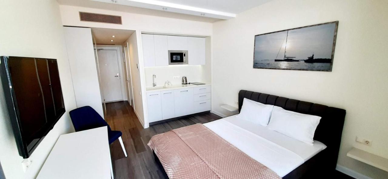 Alliance Palace Sea View Apartment Batumi Ngoại thất bức ảnh
